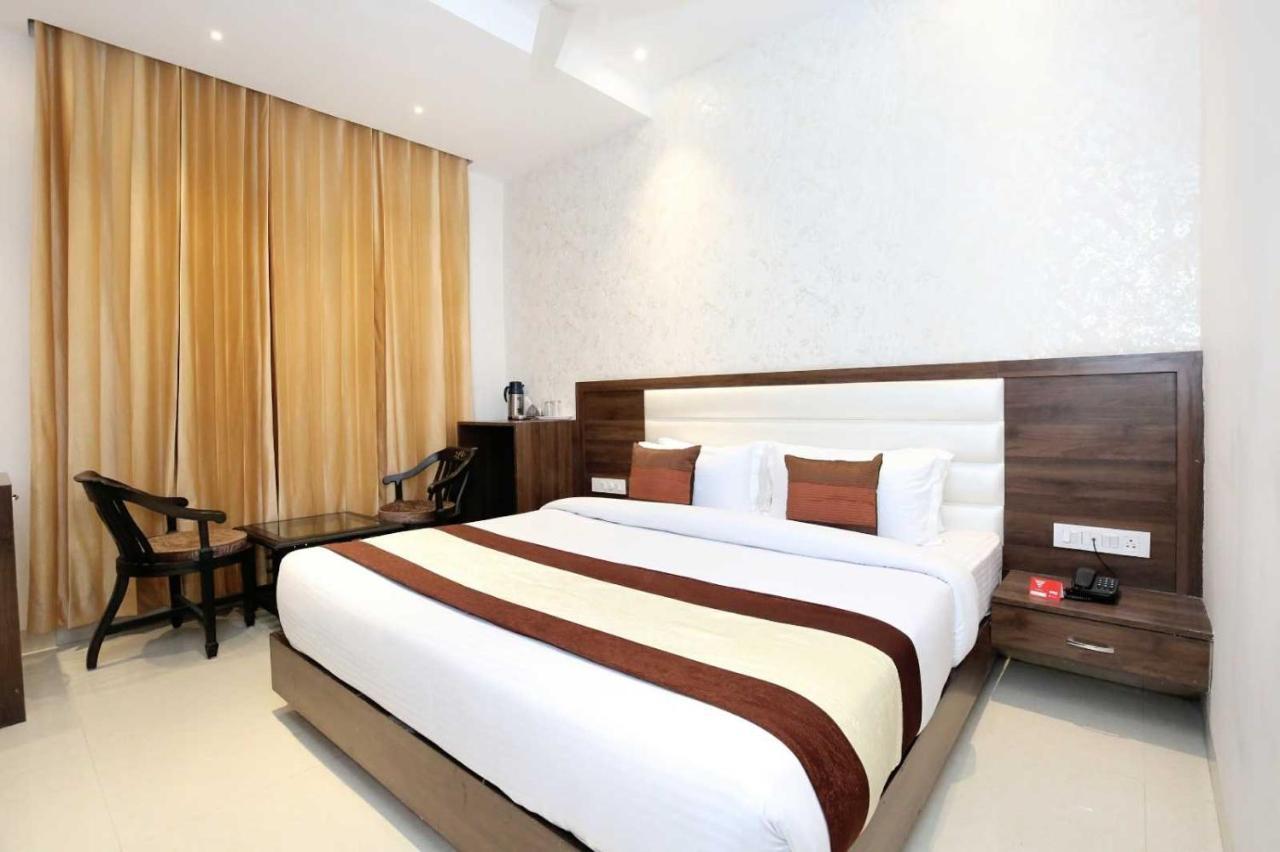 Hotel O Grand Star Amritsar Exterior photo